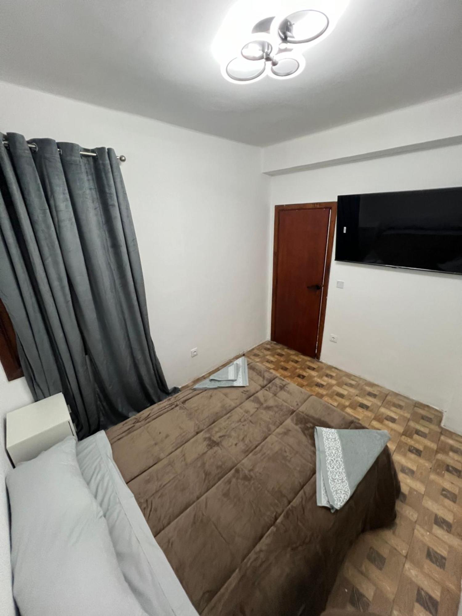 Alojamiento A&A Vigo Luaran gambar